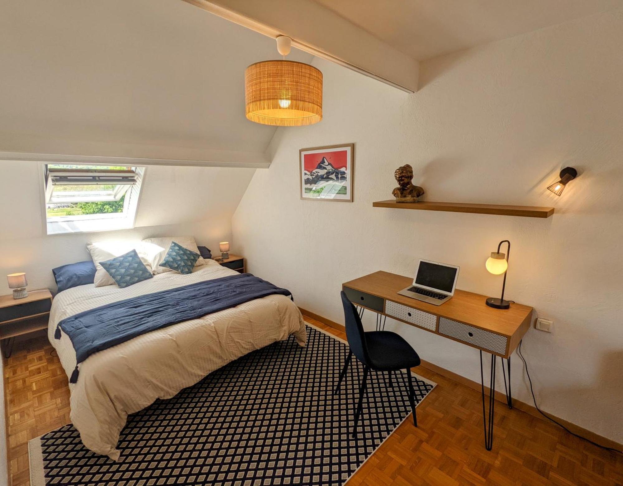 La Bigourdane Grand Gite Confortable & Spa Campan Luaran gambar